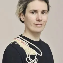 stephanie cazaentre