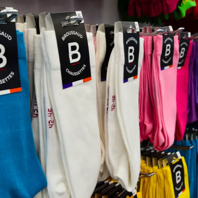 chaussettes-broussaud-textiles-les-cars