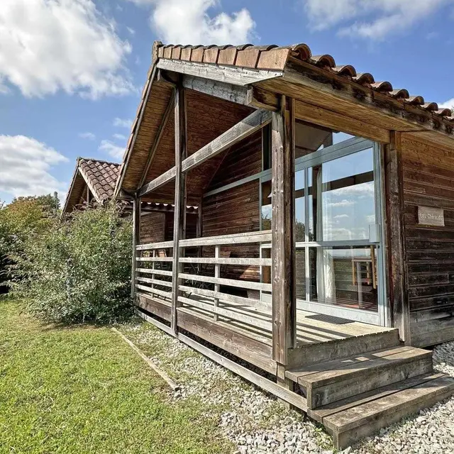 Hameau de gîtes du Vieux Poirier à Verneuil sur Vienne en Haute-Vienne (Nouvelle Aquitaine)_1