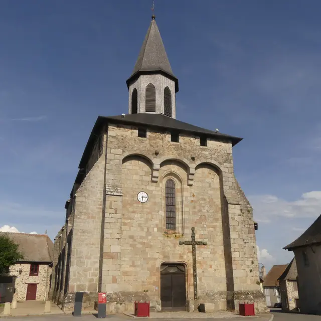Collégiale fortifiée de St Germain Les Belles