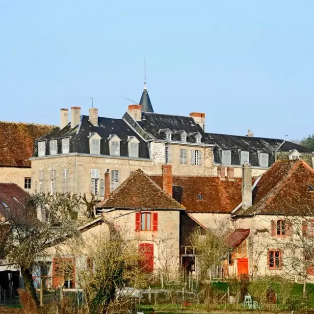 Château de Saint-Jean-Ligoure_1