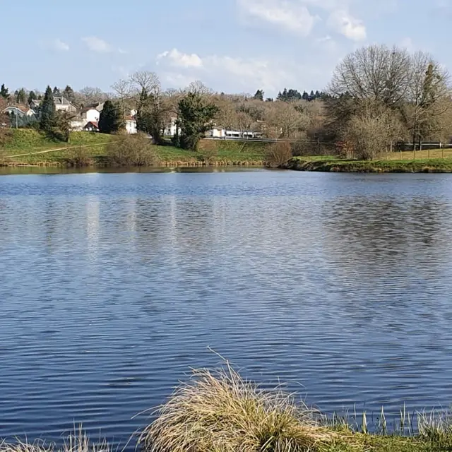 Aire d'accueil camping-car Nantiat_1