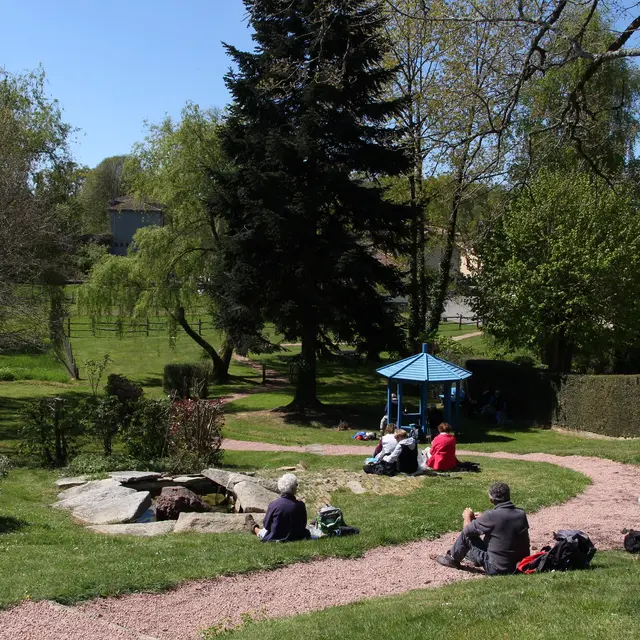 aire de pique-nique  . Source de la Charente : Chéronnac_1