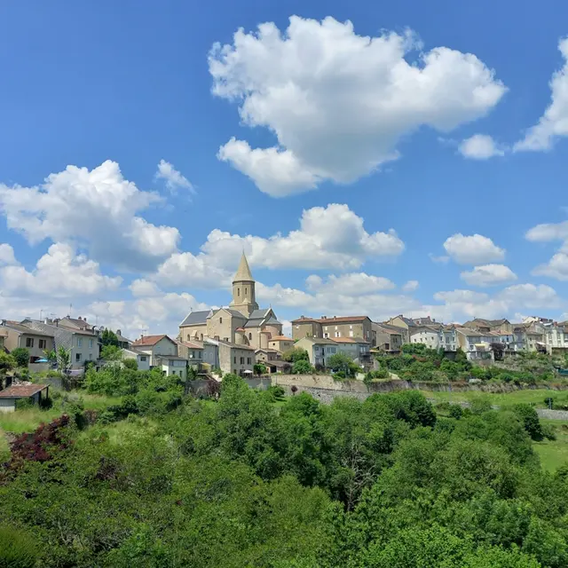 Eglise de Châteauponsac vue du Faubourg du Moustier