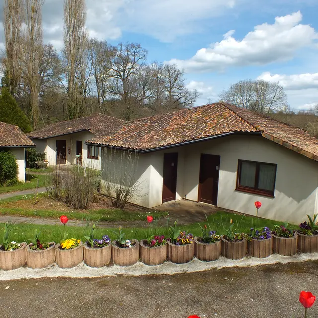 vue du jardin et des châlets_1