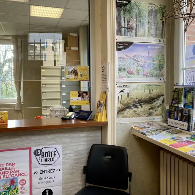 Agence postale St Julien le Petit 1