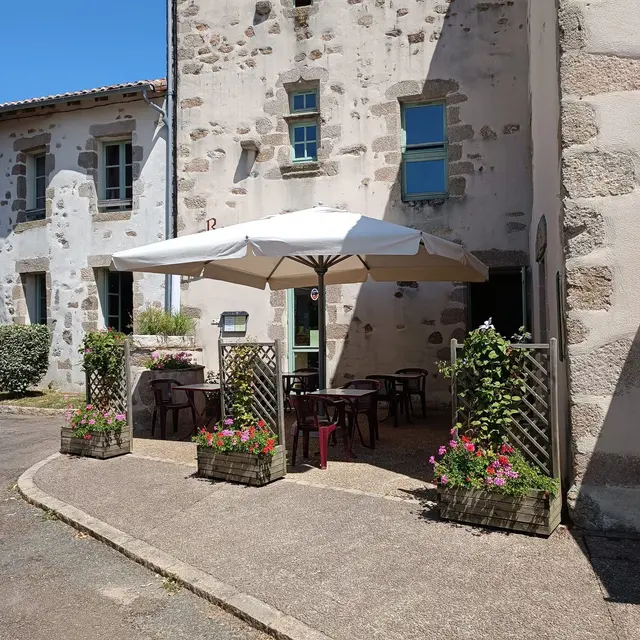 La-Mandragore - bar restaurant épicerie -Bussière-Boffy