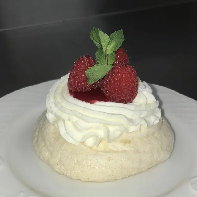 Pavlova framboise