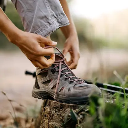 istockphoto-randonnee