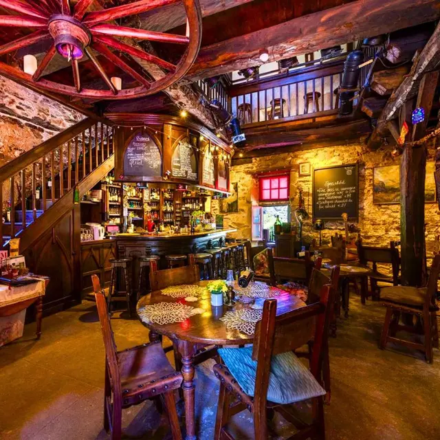 restaurant-la-taverne-de-montbrun_6