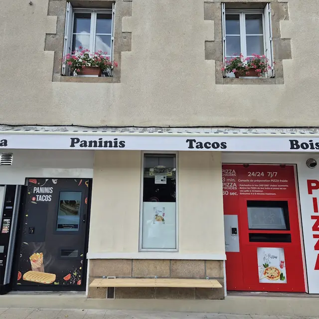 Façade