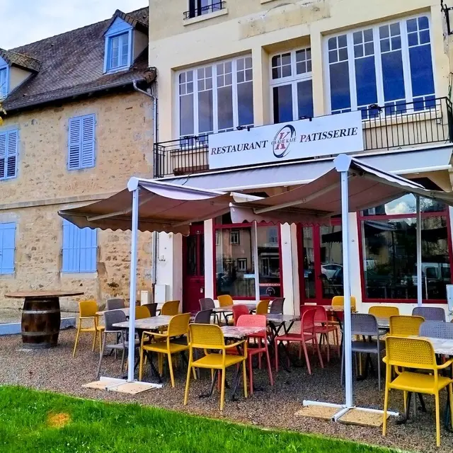 Restaurant Pâtisserie - Ovalie Kafé