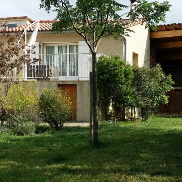 11G1578 - Coté colline_1