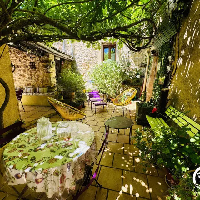 11G3277 - Le Château_1