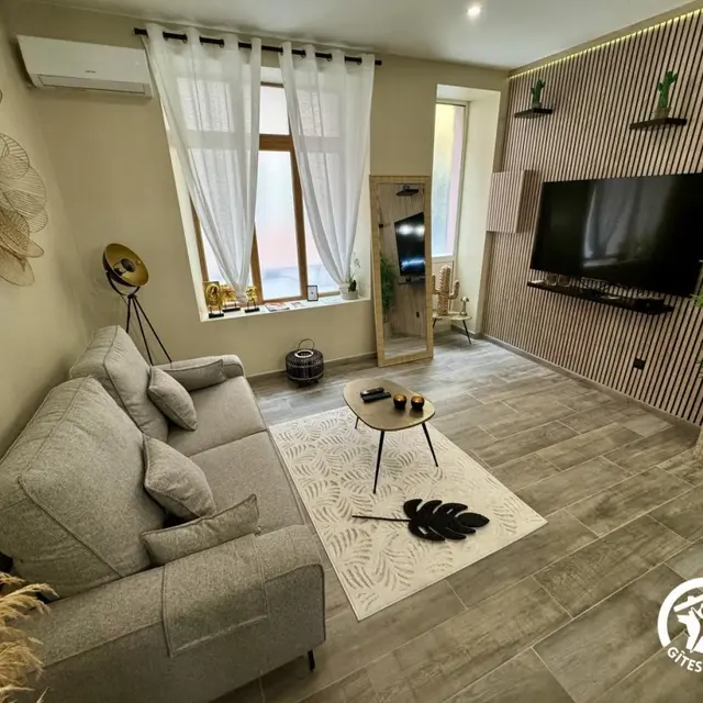 11G3460 - La Divine_1