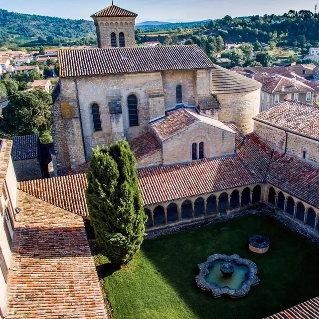 Abbaye de Saint-Hilaire