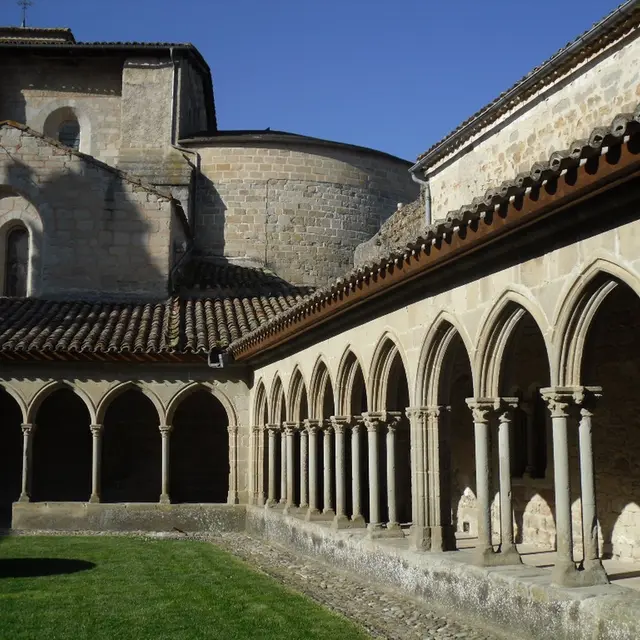 ABBAYE DE SAINT HILAIRE