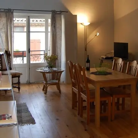 HLOLAR011V50GQJK - 1