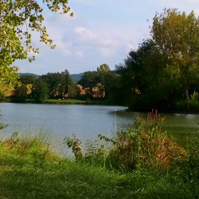 Lac de la Pène_Enfant_Paysage_Esceuillens et St Just de Belengard_