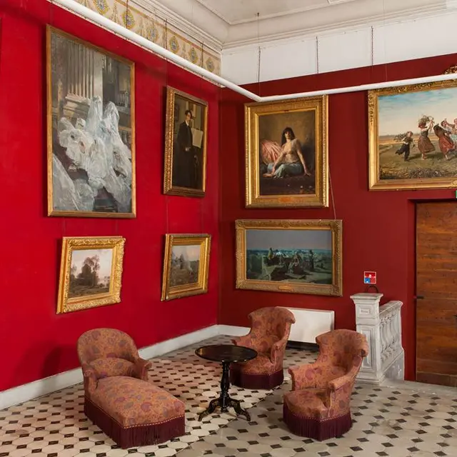 Musée petiet - salle rouge