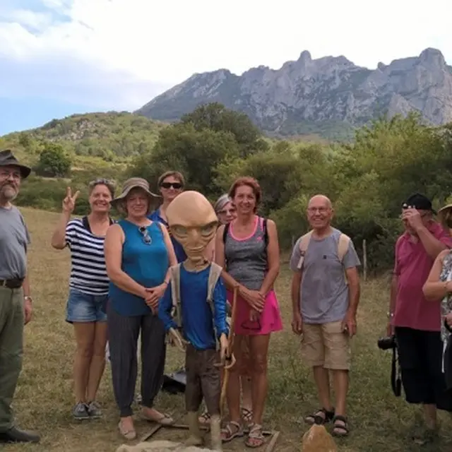 bugarach-extra-terrestre-visite-guidee