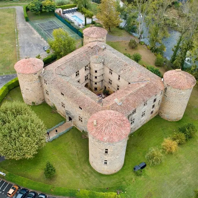 CHATEAU DES DUCS DE JOYEUSE