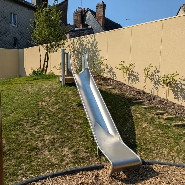 Aire de jeux pour enfants - Percée Lehain - Lisieux