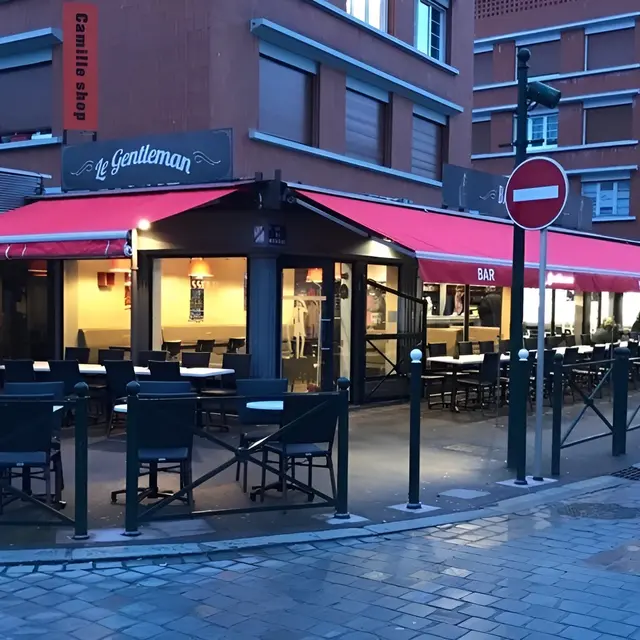 Brasserie-Le-Gentleman-Lisieux--1-