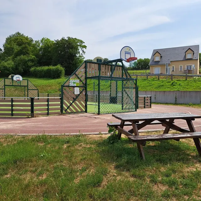 City Stade Cambremer