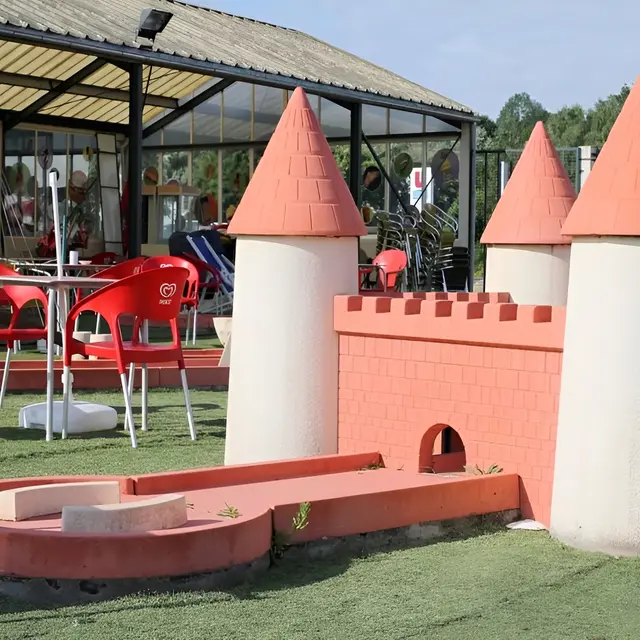 Mini golf Schatzi Park (2)