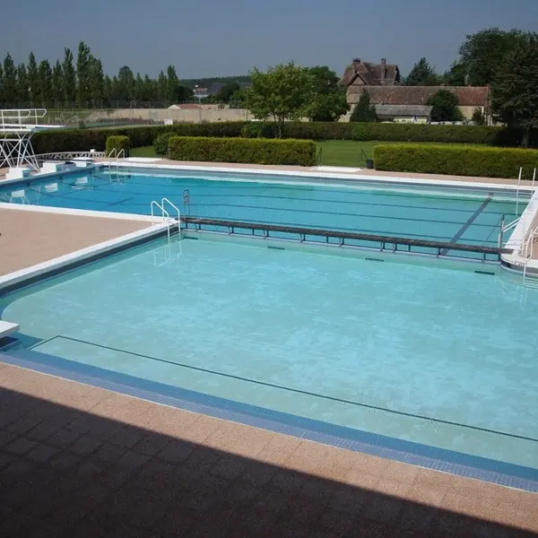 Piscine de Saint-Pierre-sur-Dives Bassins exterieurs
