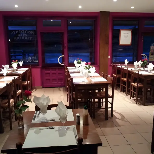 Restaurant-La-Houblonniere-salle
