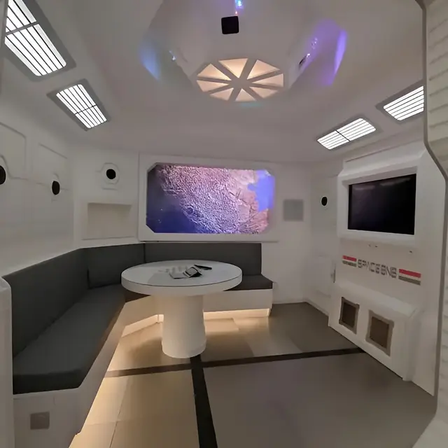 Space lodge 1