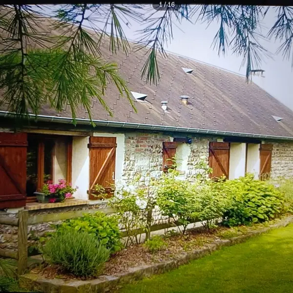 VUE EXTERIEURE