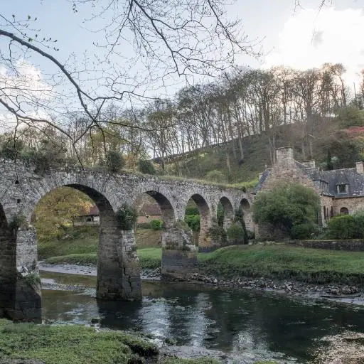 Aqueduc sur le Guindy