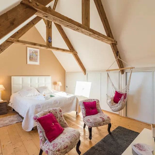 SUITE ANNNE, 2 chambres pour 3 personnes, 1 salle de douche