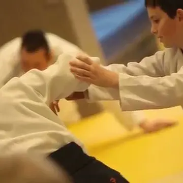AIKIDO ASPTT LANNION AVEC GERARD BLAIZE_Moment(6)