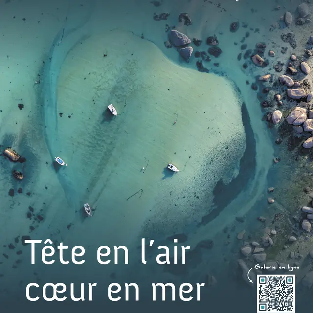 Tête en l’air, cœur en mer