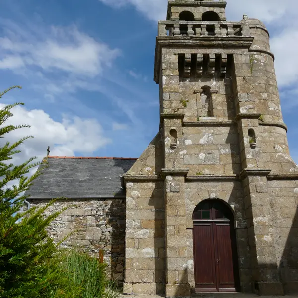Eglise St Pierre Coatreven