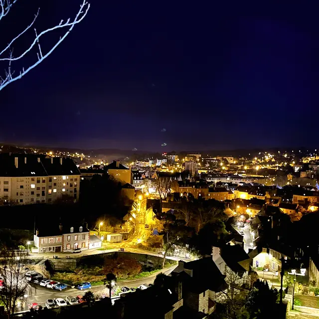 Escalier de Brélévenez en nocturne - Lannion