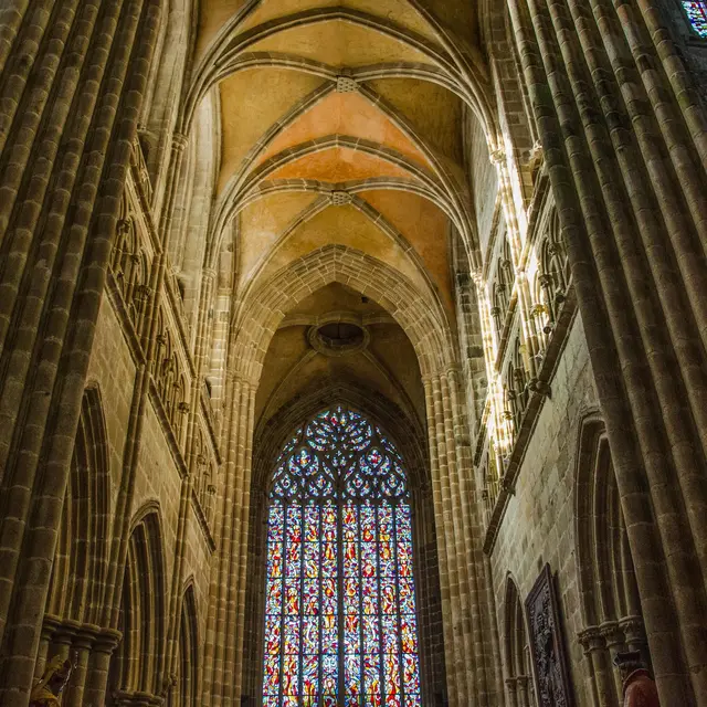 Intérieur cathédrale St Tugdual Tréguier (3)