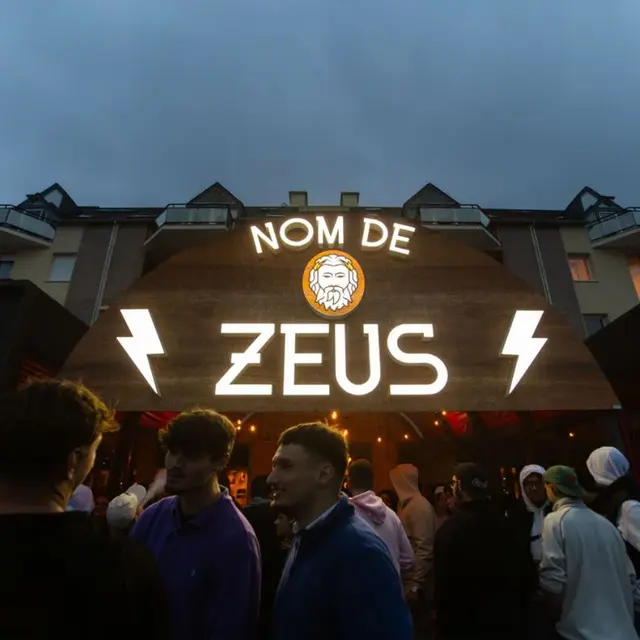 Nom de Zeus