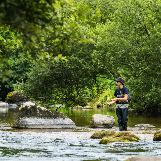 pêche à la mouche sous le château de Tonquédec