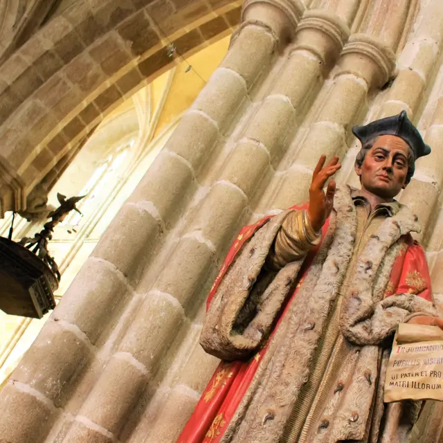 Visite-guidee-de-Treguier