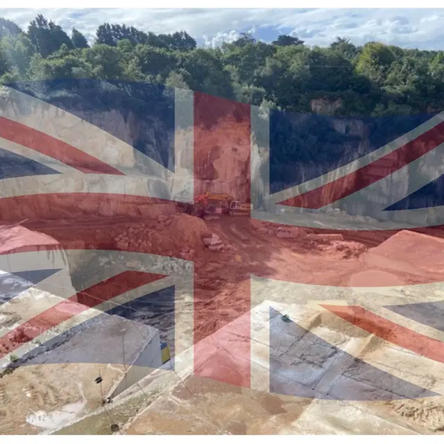 Visit a pink quarry, in English !