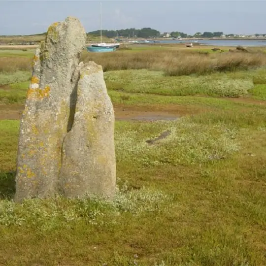 menhir de toeno