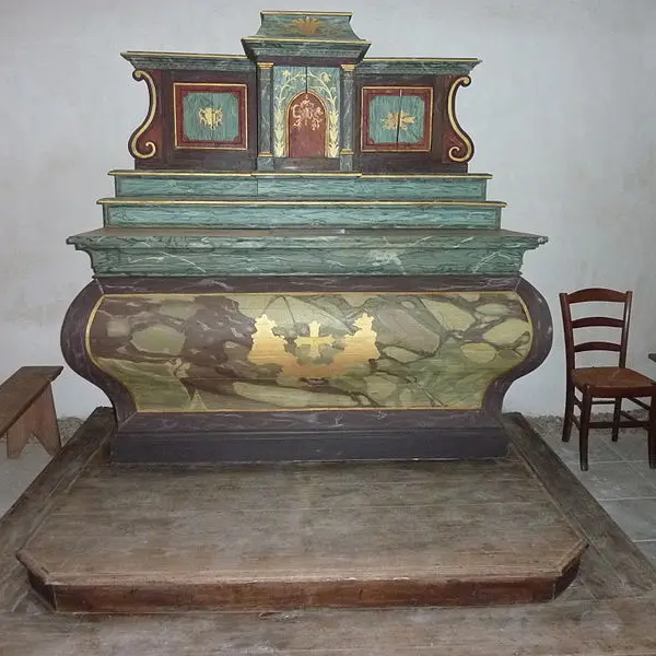 800px-Hotel_eglise_saint-barthelemy