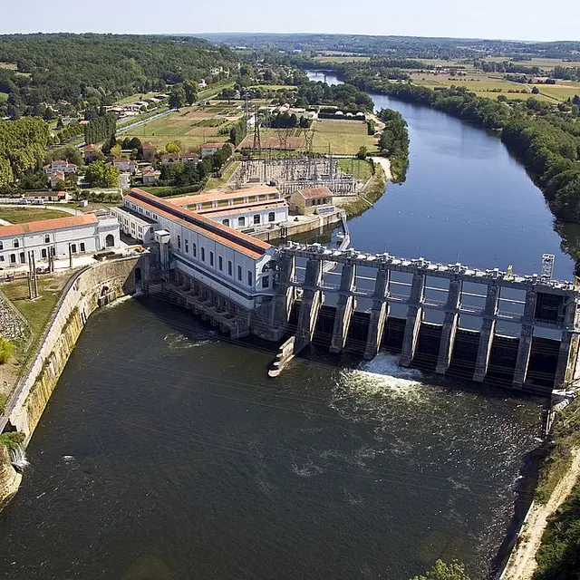 EDF-Visites du barrage de Tuilières - Le Saumon de la Dordogne