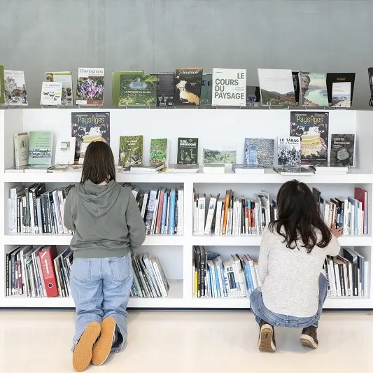 03-Printemps-Les Eyzies_Pip-InstapadesStudio-2491-2000px