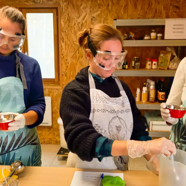 20211030-Ateliers 1er savon savonnerie (28)